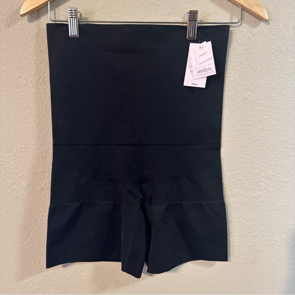 Auden Women's Size XXL High-Waist Shorts Medium Support - Shape wear - NWT